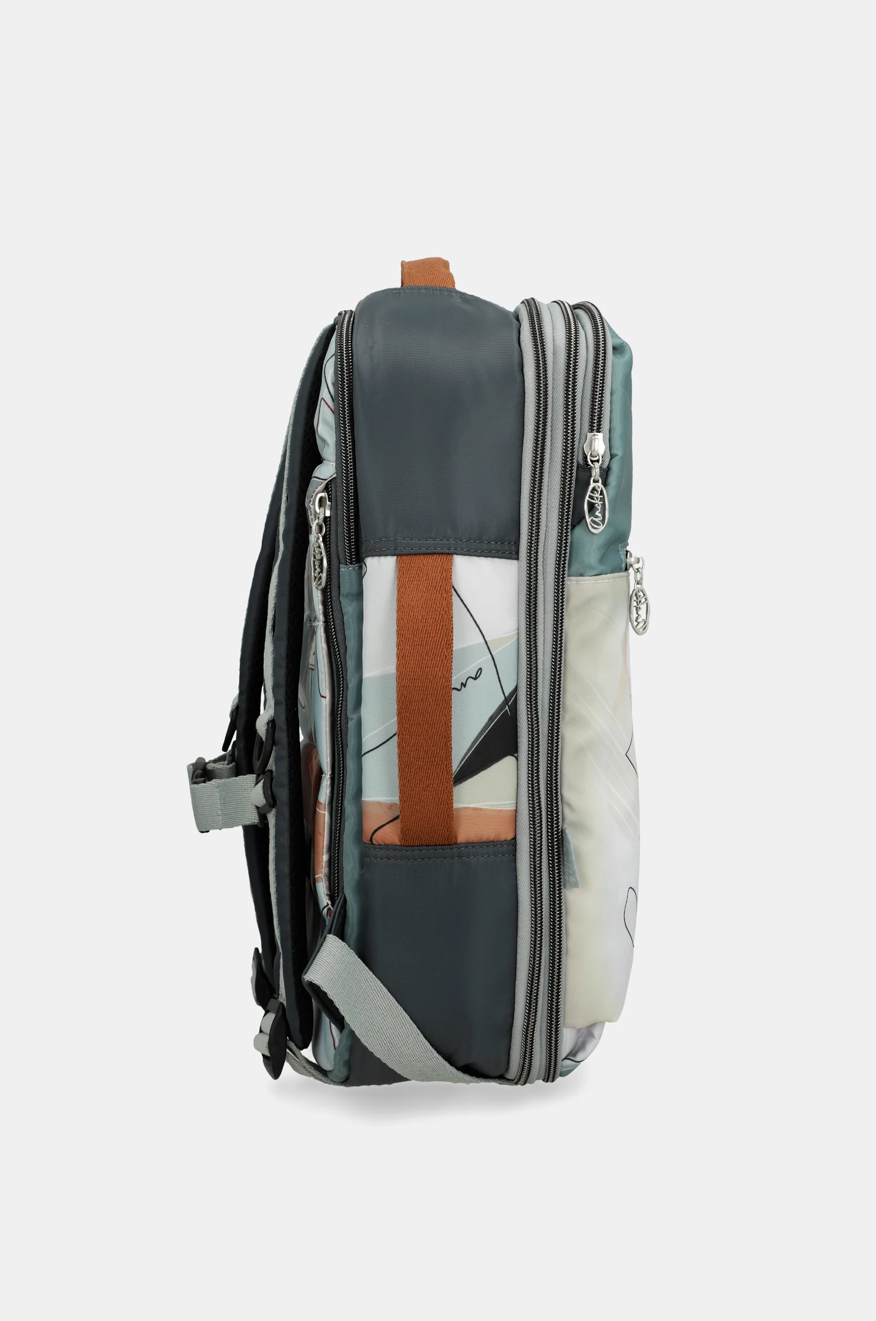 Travel backpack Sophia - Image 5