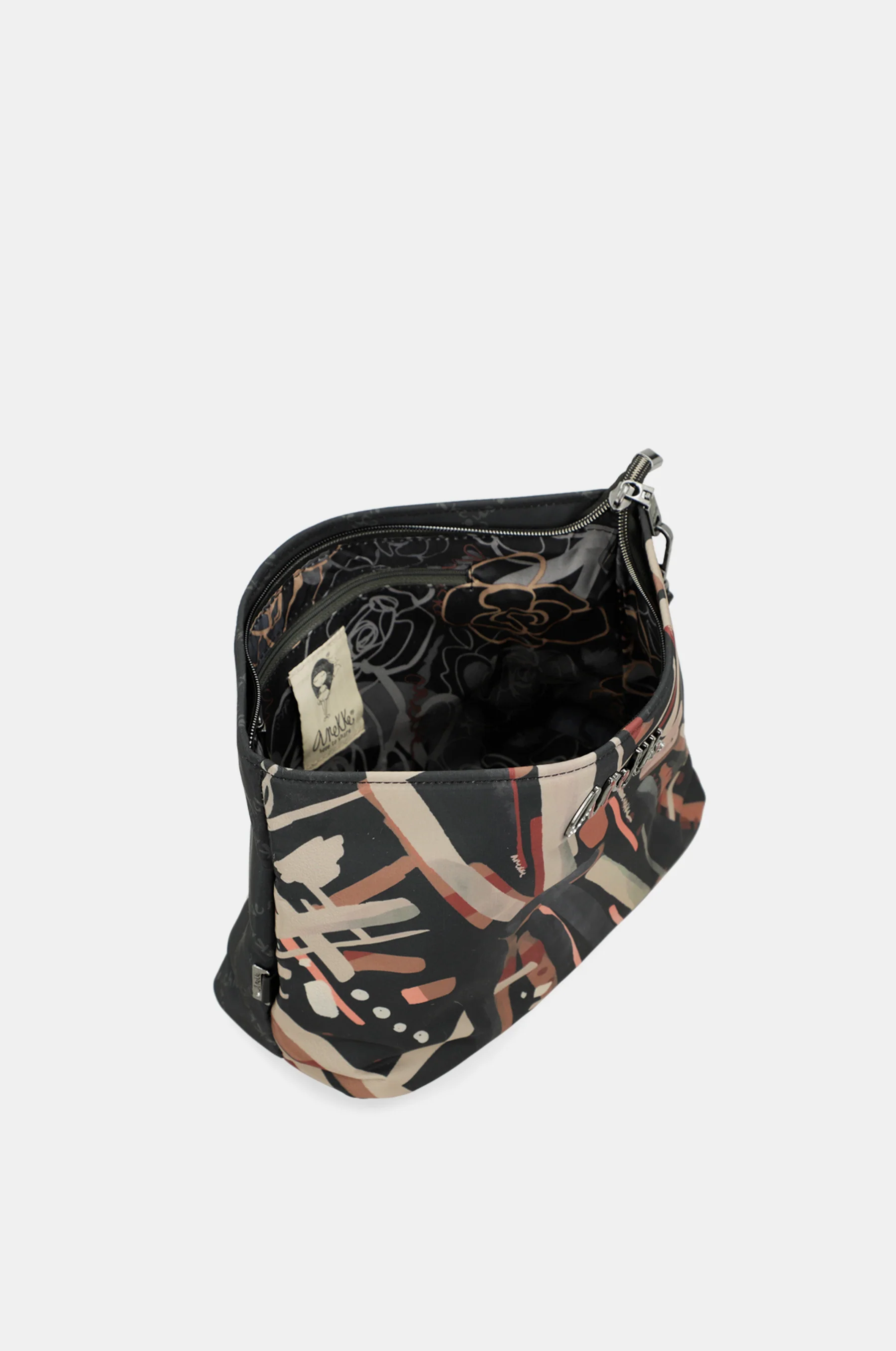 Travel toiletry bag - Image 5