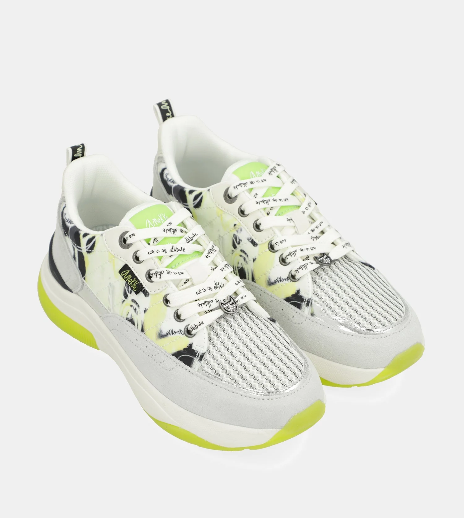 White Sports Shoes Nature Towanda - Image 3