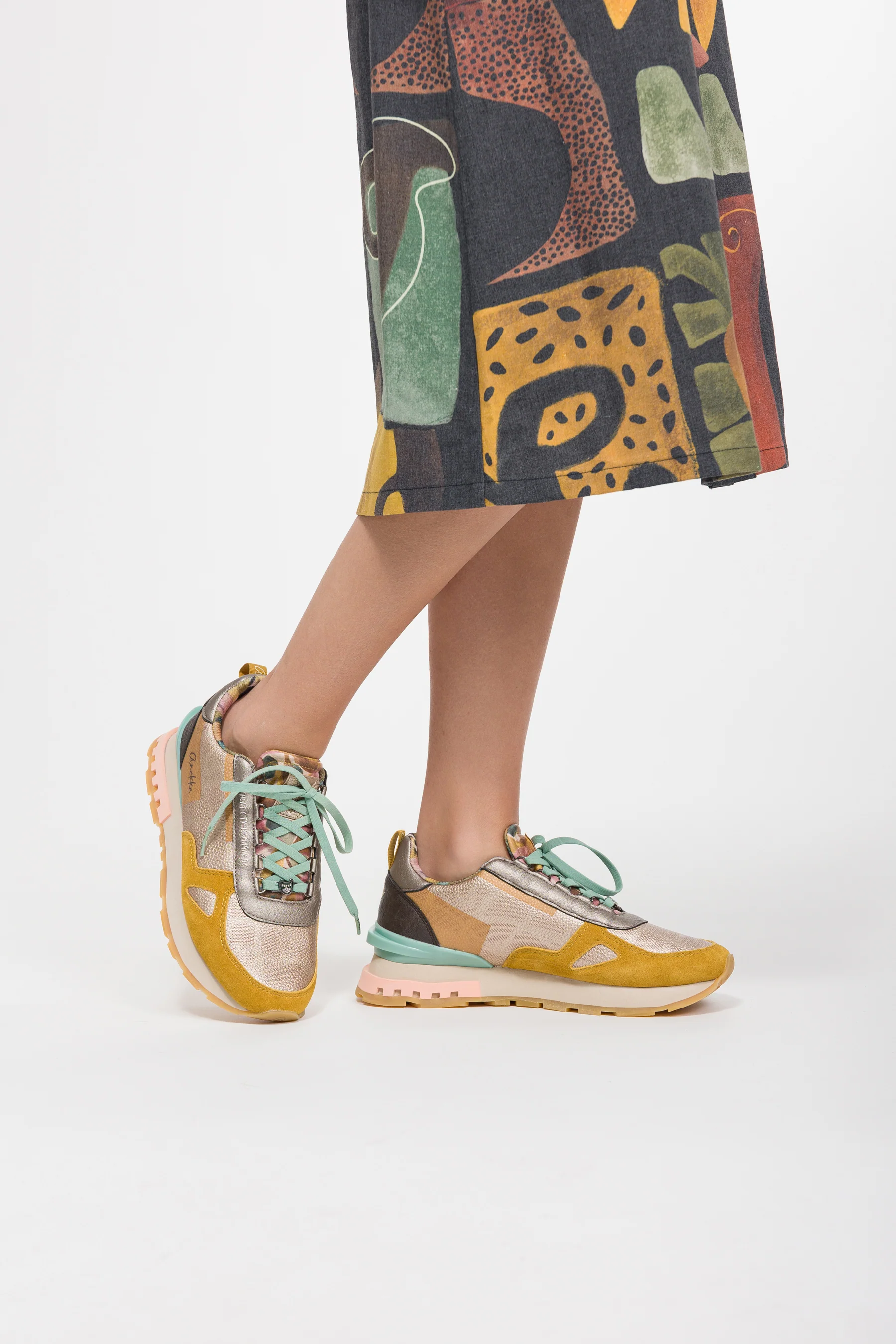 Yellow and gold Bloom sneakers - Image 2